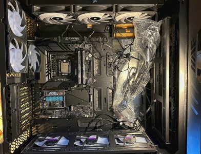 HAF 700 EVO Maximus Build a2 1000p.jpg HAF 700 EVO Maximus Build a2 1000p.jpg