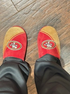 slippers.jpg