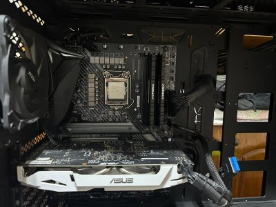 PC CASE.jpeg