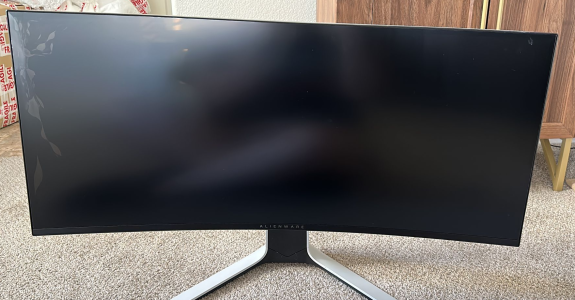 Alienware Monitor.png