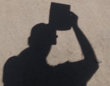 pinhole2.jpg pinhole2.jpg