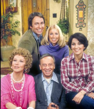 Screenshot 2023-10-18 at 08-13-19 Threes Company 1976-Color-Restored.jpg
