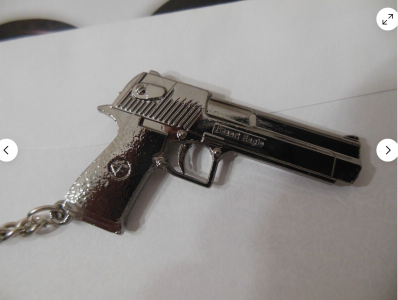 Screenshot 2024-01-06 at 12-33-57 Desert Eagle 44 Magnum Keychain Free Shipping eBay.png
