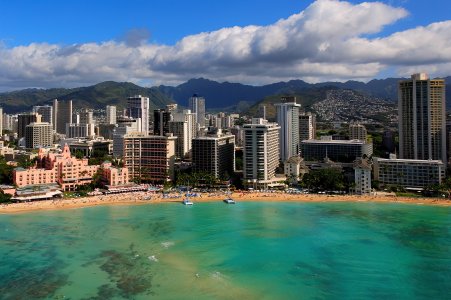 Waikiki Beach.jpg